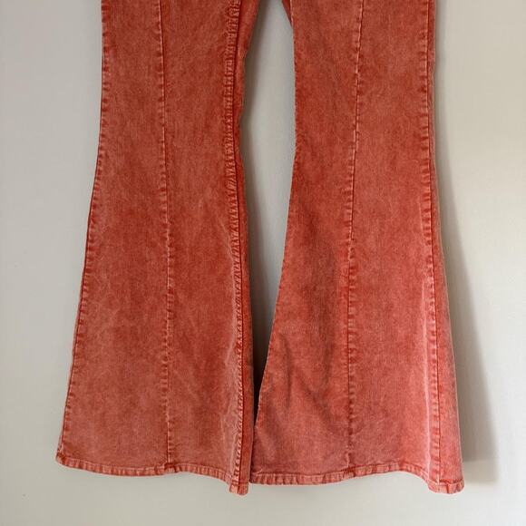 bdg urban outfitters burnt orange corduroy extreme flare pants size 26 - Picture 5 of 8